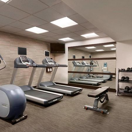 Courtyard By Marriott Bloomington Normal Hotel Ngoại thất bức ảnh